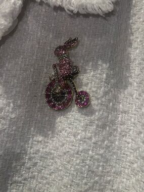Boutique White Textured Tweed  Blazer with pink Gems bunny on bicycle brooch